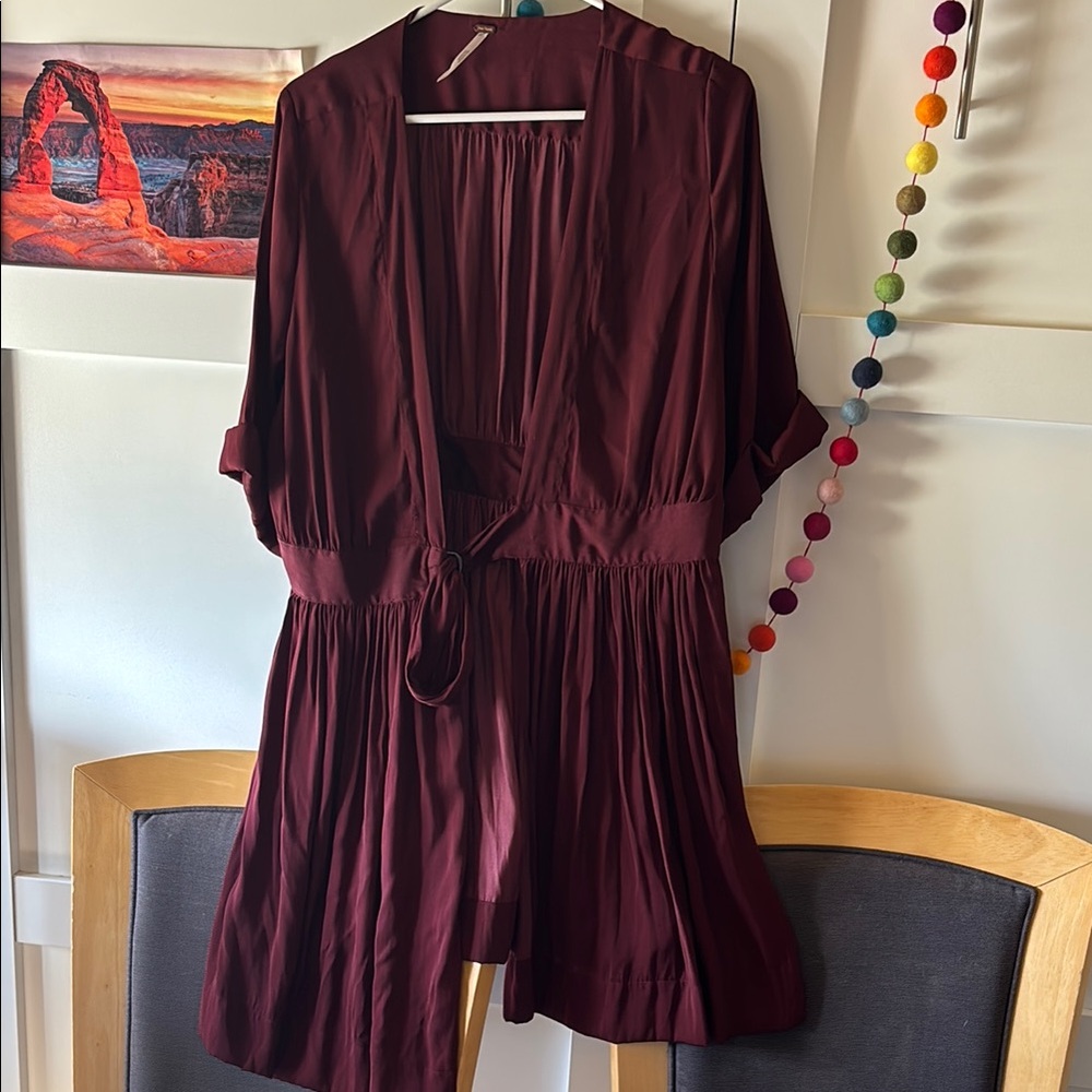 🔥🌞Free People Burgundy Wrap Dress